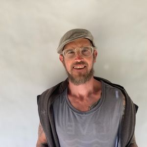 Meet your Posher, Gray